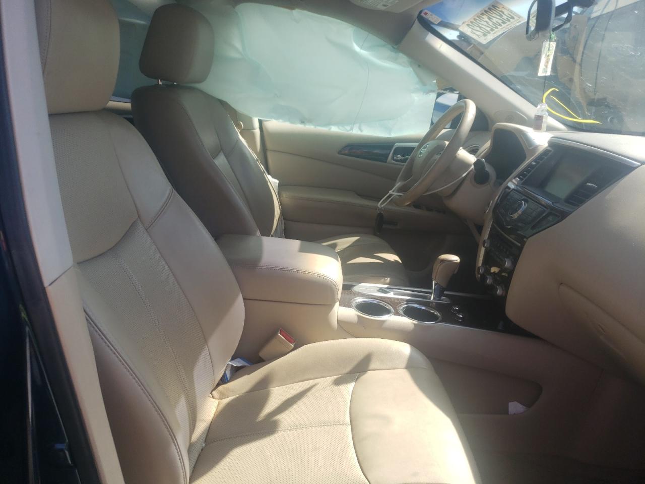 Photo 5 from auction – 2013 NISSAN PATHFINDER with VIN 5N1AR2MN2DC604550
