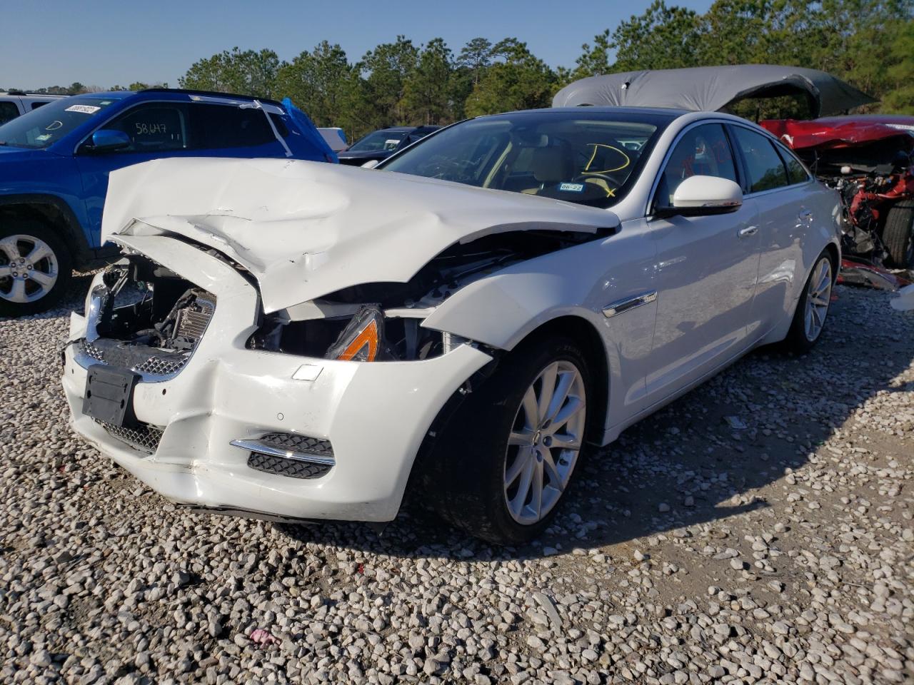 Photo 2 from auction – 2013 JAGUAR XJ with VIN SAJWA1C71D8V43906