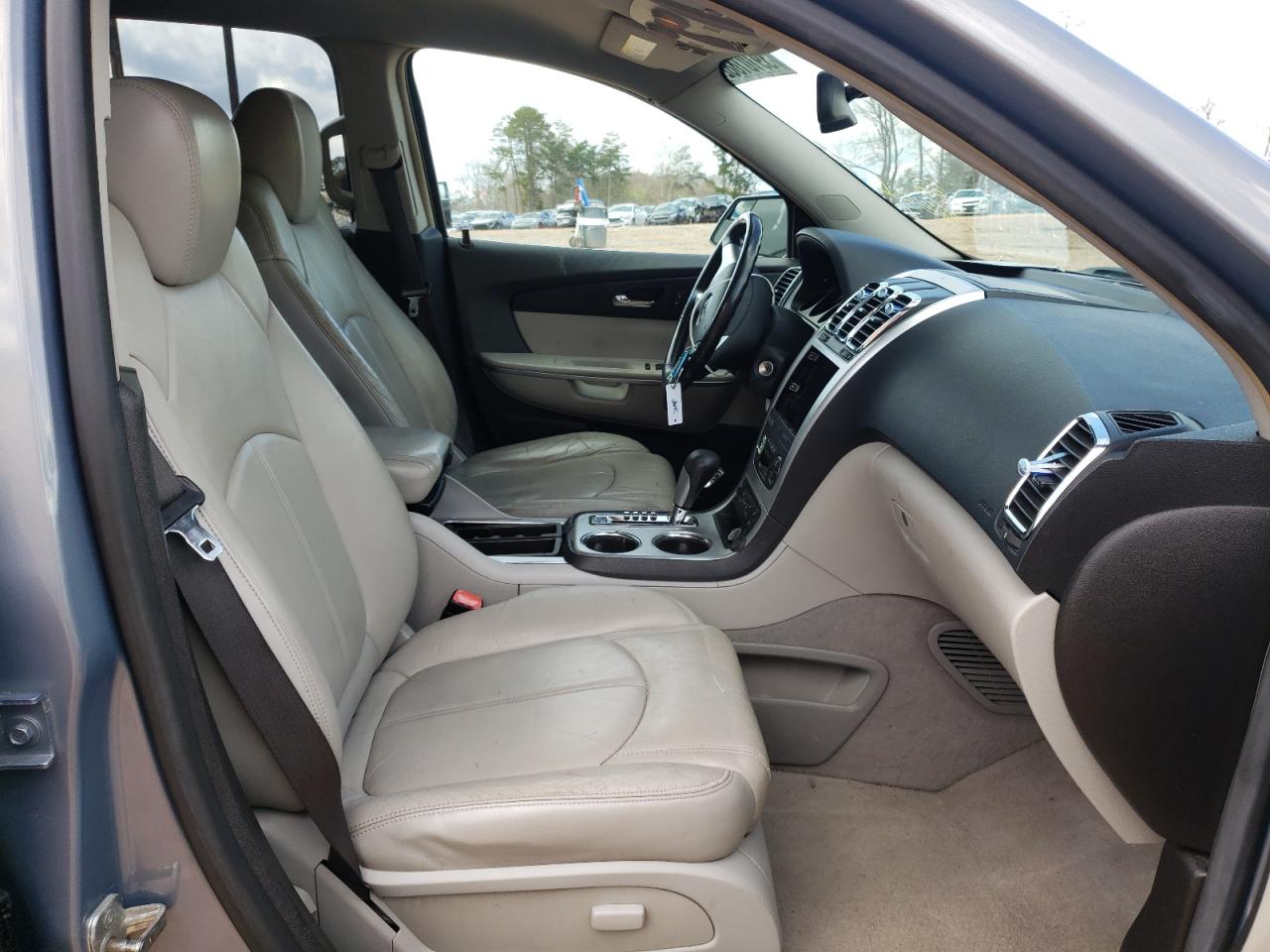 Photo 5 from auction – 2008 GMC ACADIA SLT with VIN 1GKER237X8J259640