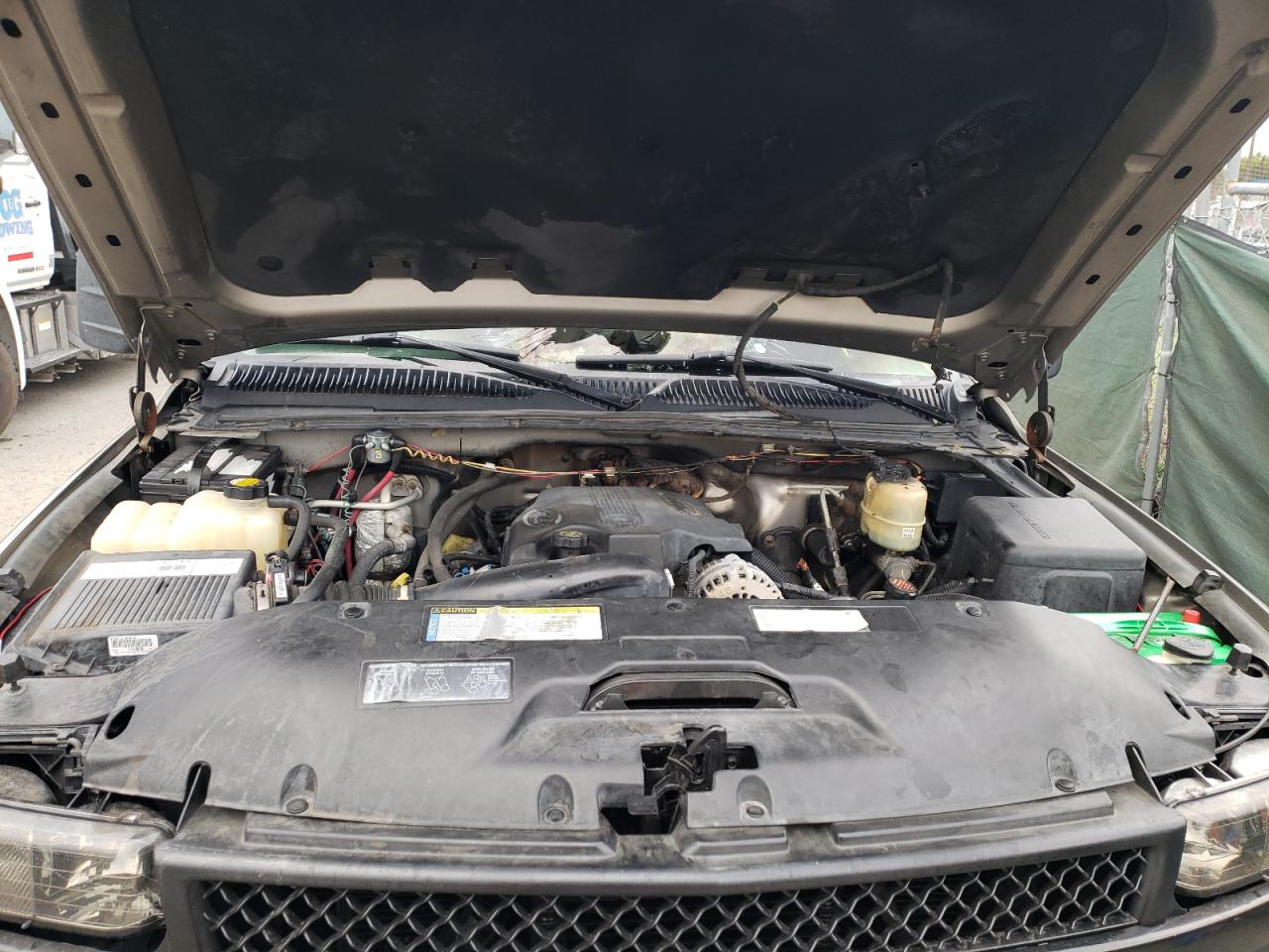Photo 7 from auction – 2001 CHEVROLET SILVERADO with VIN 1GCHK29GX1E196185