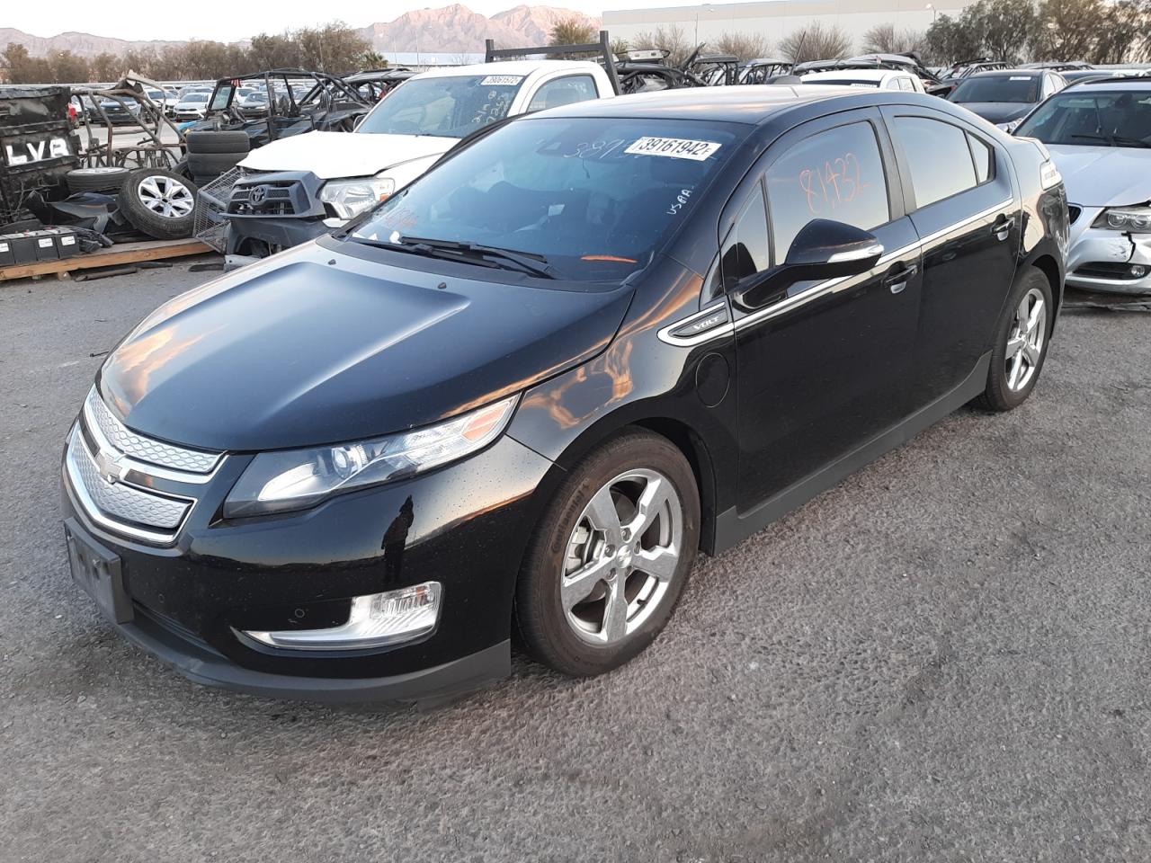 Photo 2 from auction – 2015 CHEVROLET VOLT with VIN 1G1RD6E47FU142821