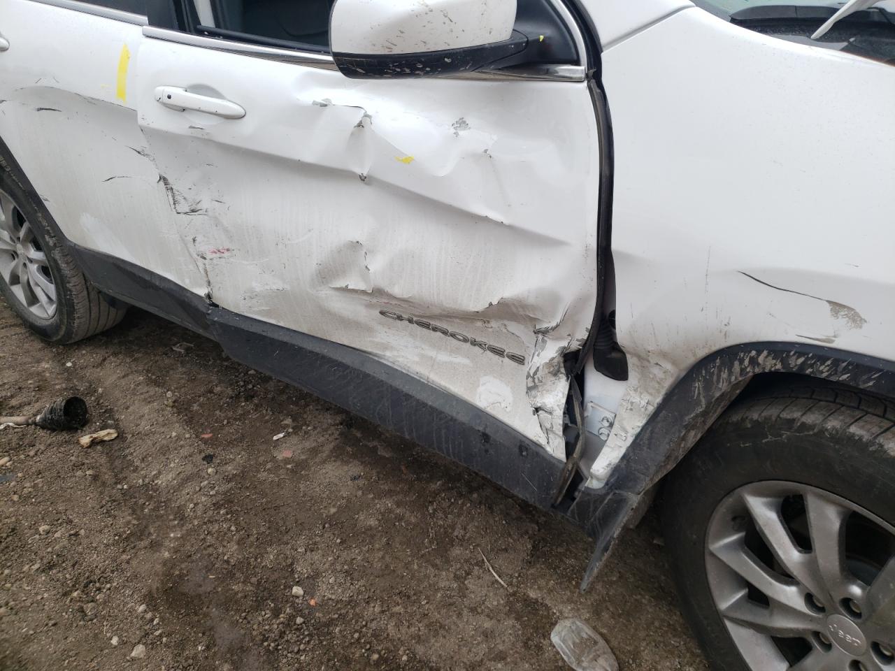 Photo 9 from auction – 2018 JEEP CHEROKEE L with VIN 1C4PJMDX0JD550738