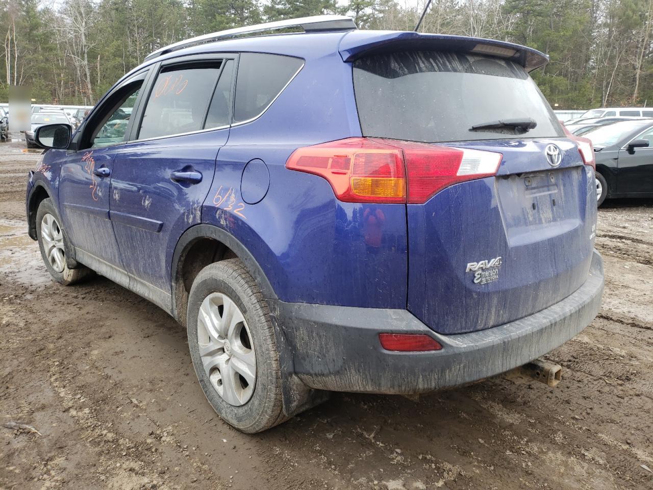 Photo 3 from auction – 2015 TOYOTA RAV4 LE with VIN 2T3BFREV1FW405479
