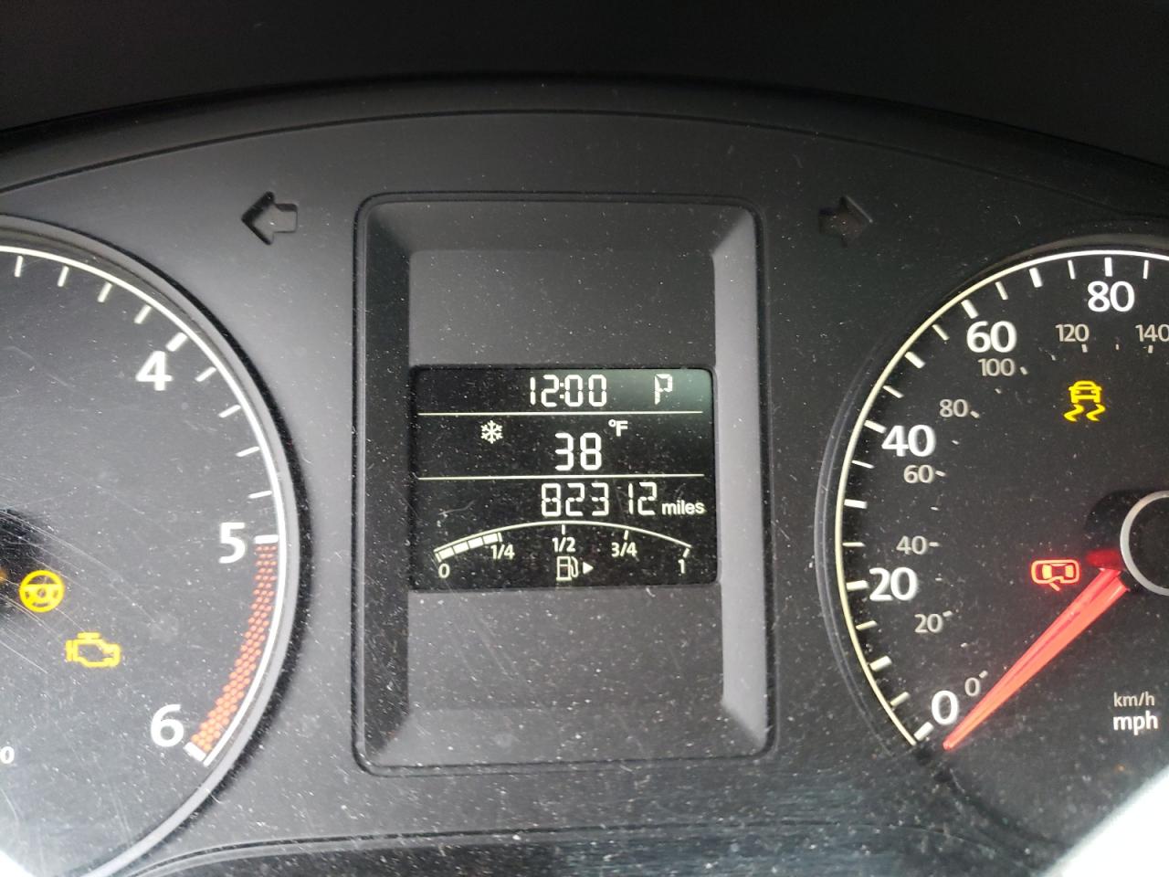 Photo 8 from auction – 2011 VOLKSWAGEN JETTA TDI with VIN 3VWLL7AJ7BM070077