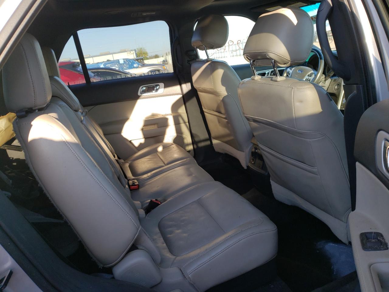 Foto 6 de la subasta – 2011 FORD EXPLORER L con VIN 1FMHK7F88BGA41422