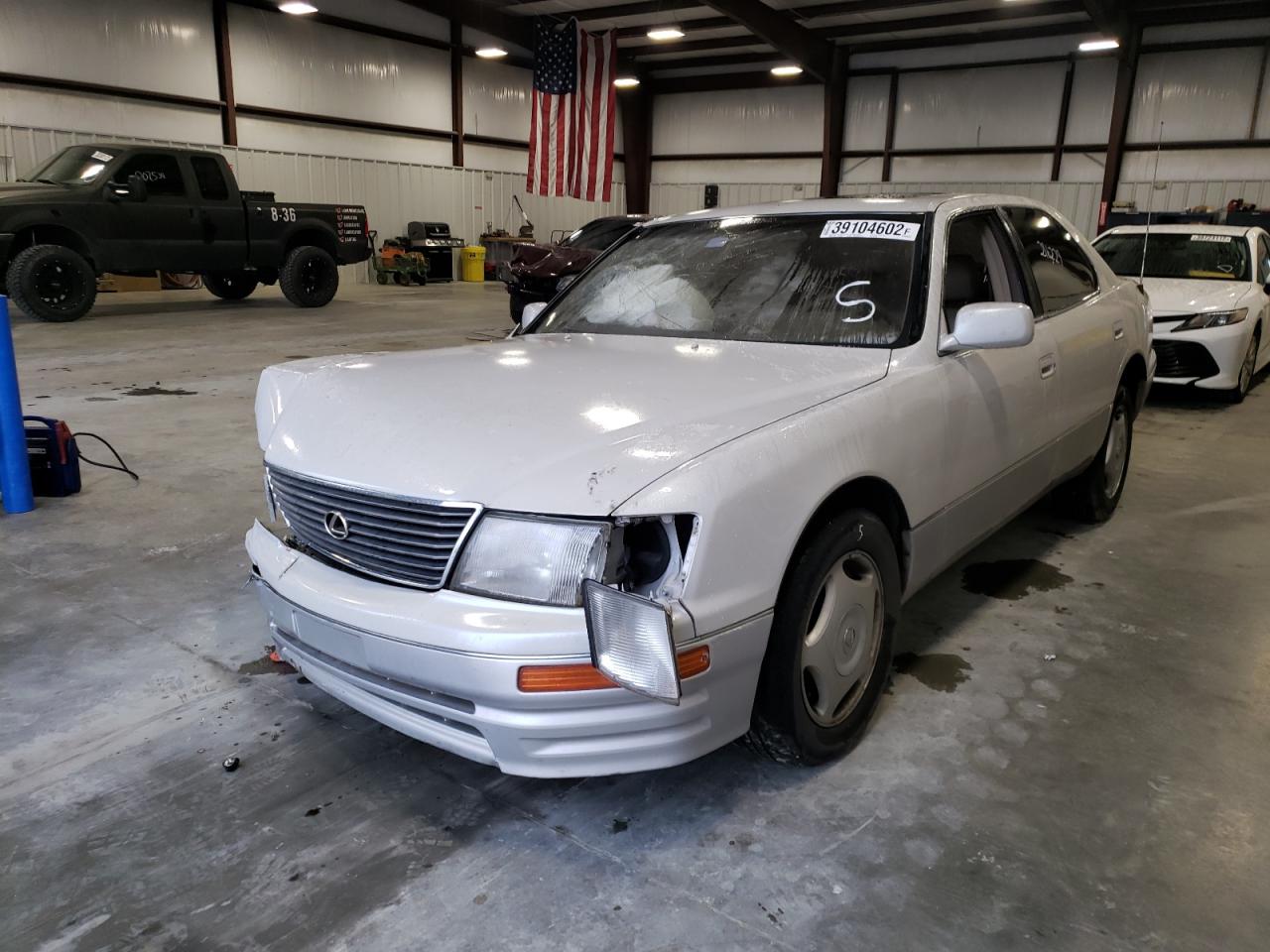 Photo 2 from auction – 1997 LEXUS LS 400 with VIN JT8BH28F1V0096748
