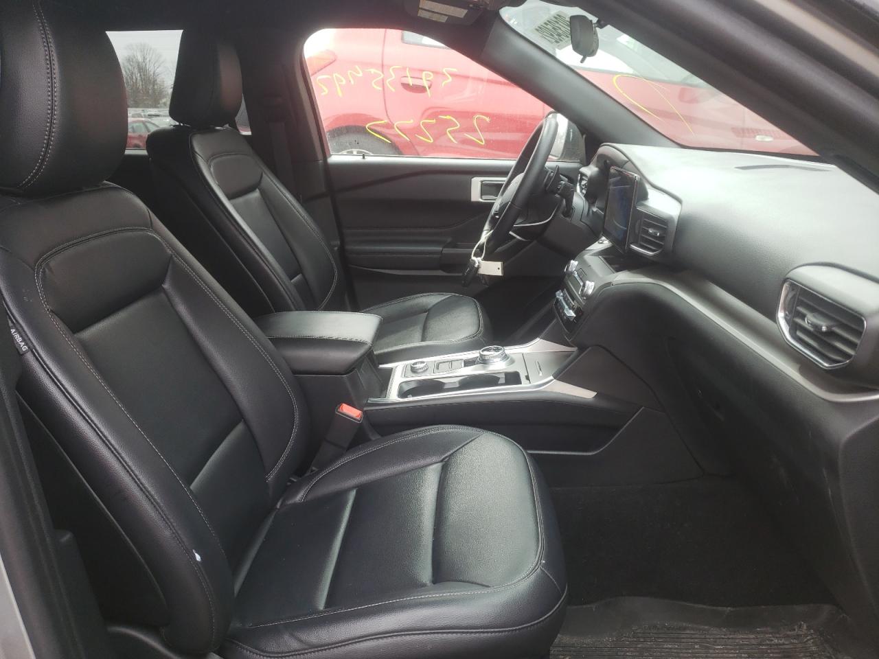 Photo 5 from auction – 2020 FORD EXPLORER X with VIN 1FMSK8DH0LGB39814