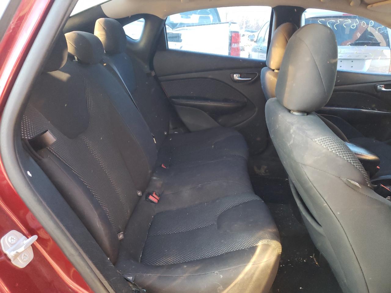 Photo 6 from auction – 2015 DODGE DART SE with VIN 1C3CDFAA4FD276215