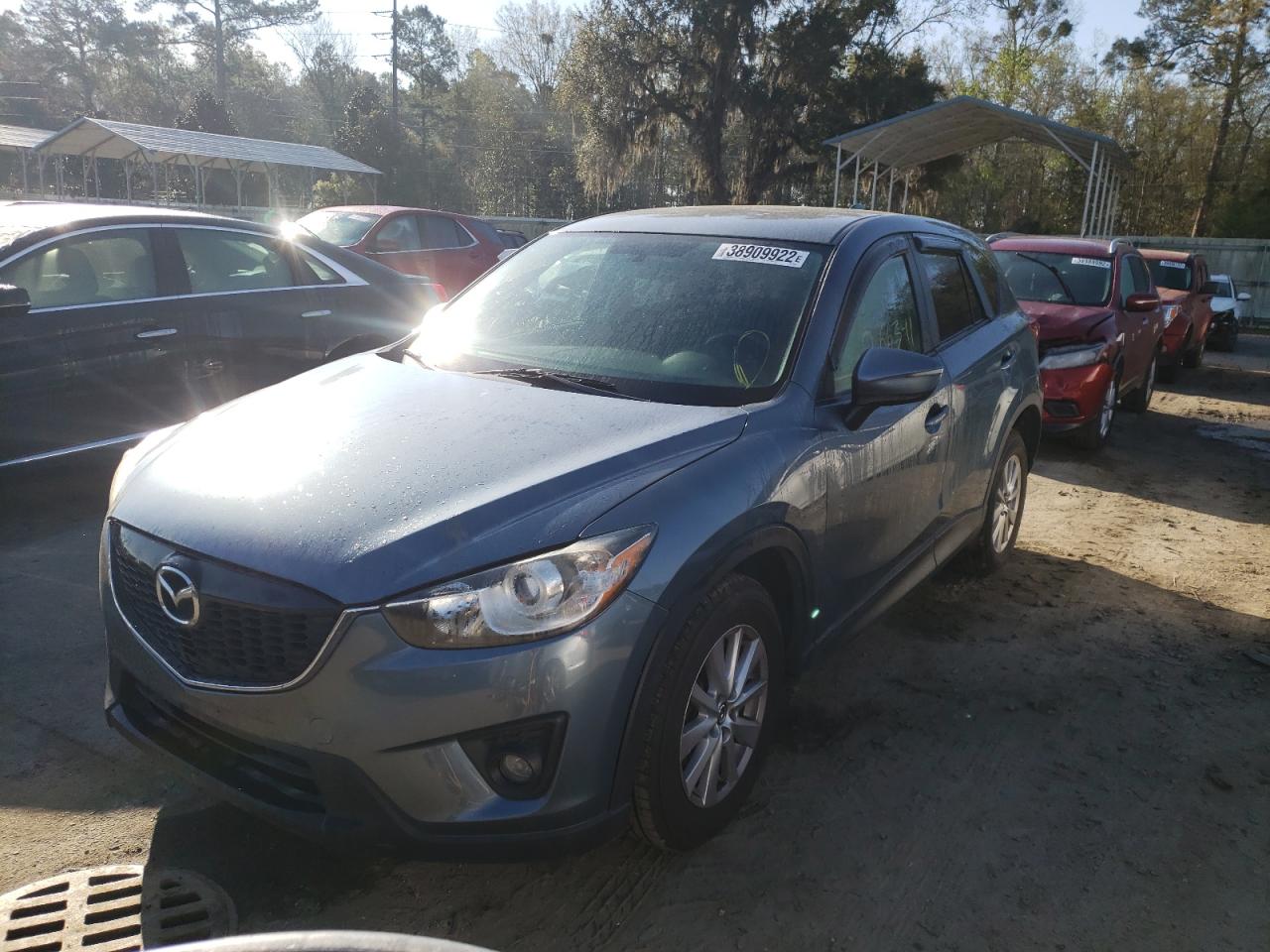 Photo 2 from auction – 2015 MAZDA CX-5 TOURI with VIN JM3KE2CY6F0504933
