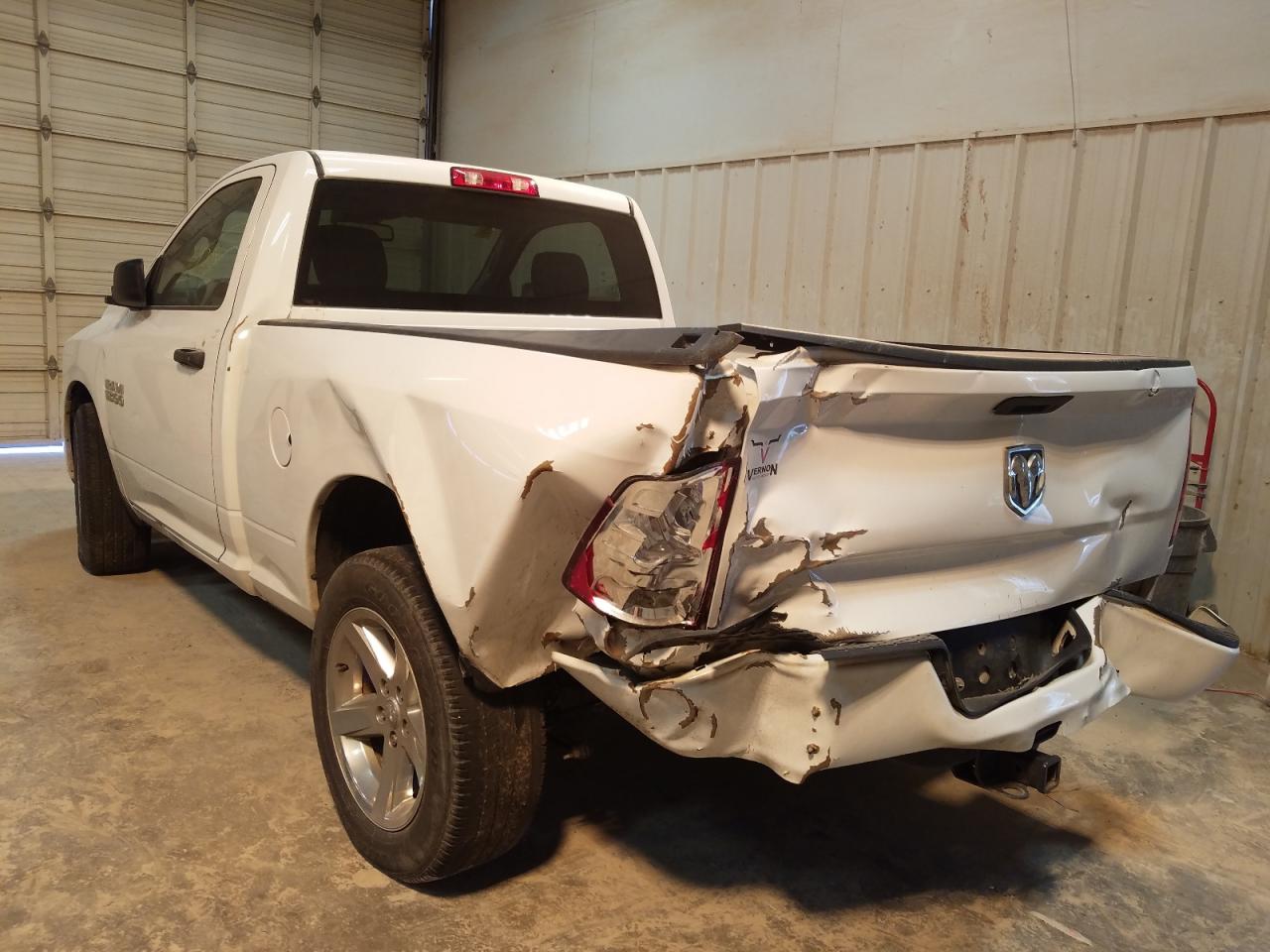 Photo 3 from auction – 2016 RAM 1500 ST with VIN 3C6JR6AG2GG318157