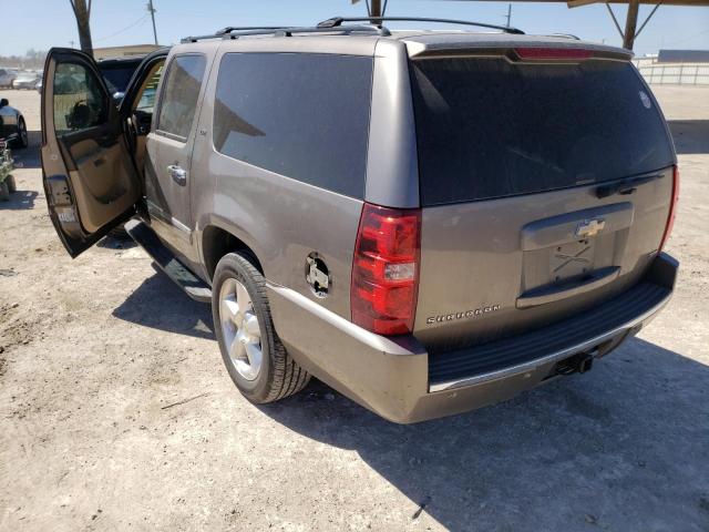 Photo 3 from auction – 2011 CHEVROLET SUBURBAN C with VIN 1GNSCKE00BR101775