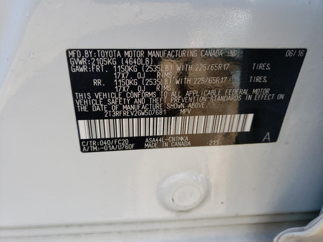 Photo 10 from auction – 2016 TOYOTA RAV4 XLE with VIN 2T3RFREV2GW507681