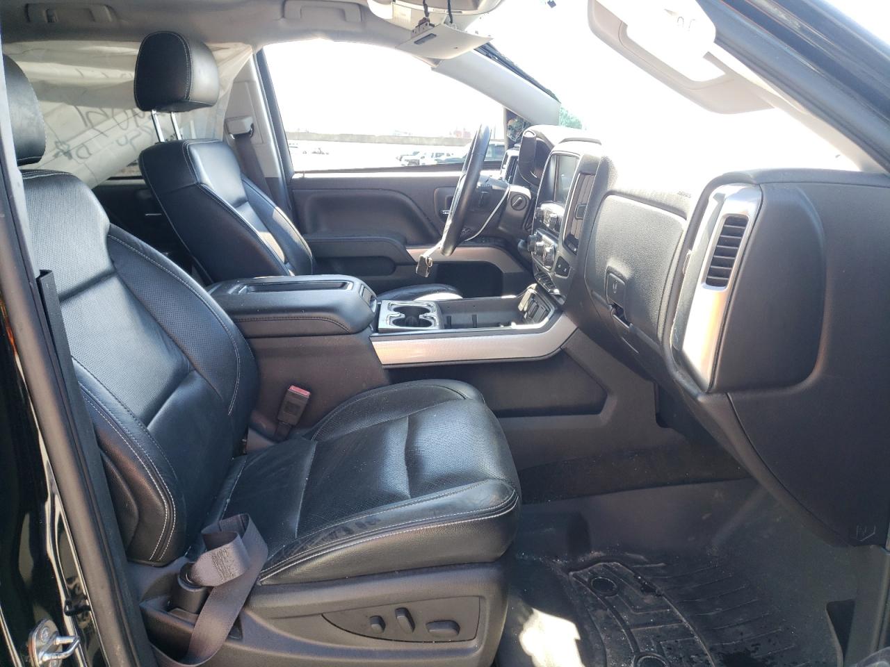 Photo 5 from auction – 2015 CHEVROLET .CK2500 with VIN 3GCUKREC8FG372077