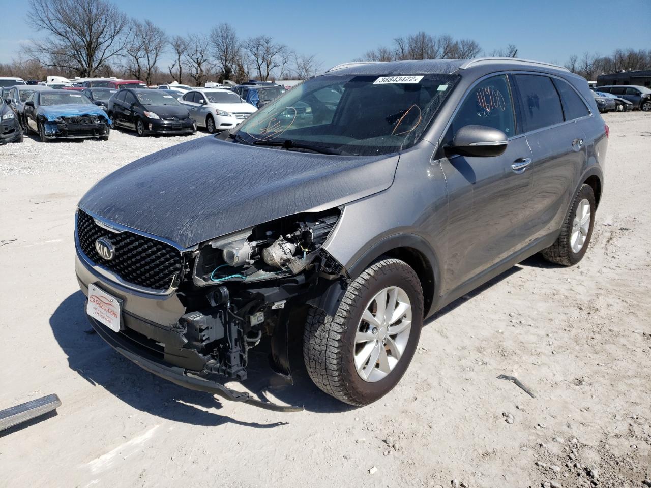 Photo 2 from auction – 2016 KIA SORENTO LX with VIN 5XYPG4A55GG104810