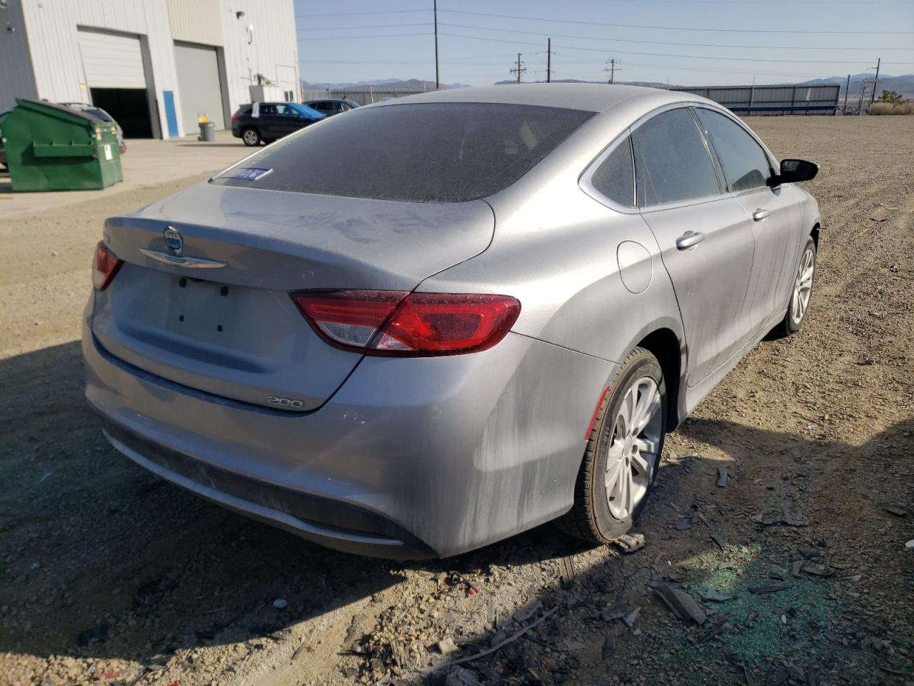 Photo 4 from auction – 2015 CHRYSLER 200 LIMITE with VIN 1C3CCCABXFN655868