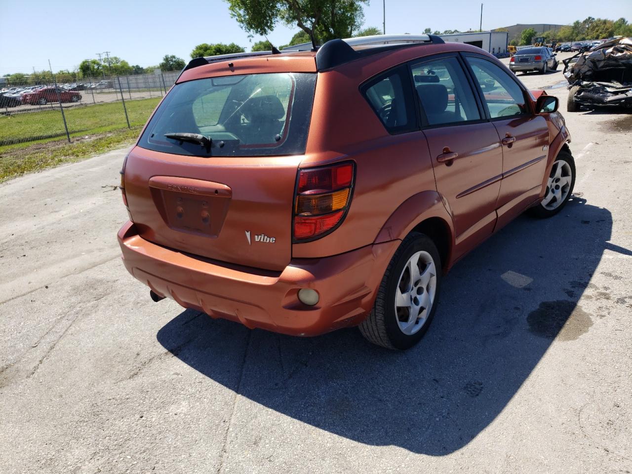 Photo 4 from auction – 2005 PONTIAC VIBE with VIN 5Y2SL63805Z439383