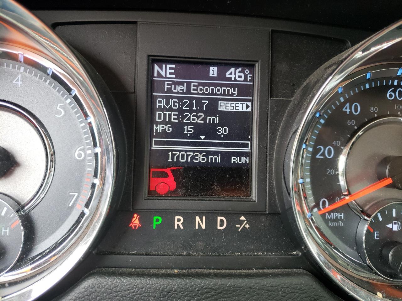 Photo 8 from auction – 2014 CHRYSLER TOWN & COU with VIN 2C4RC1BG3ER225394