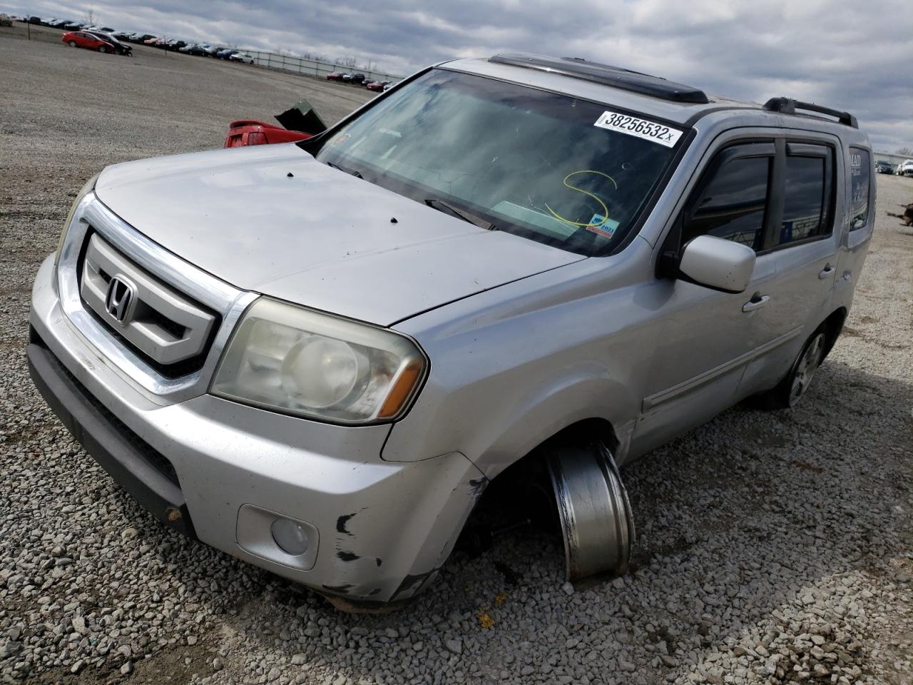 Photo 2 from auction – 2011 HONDA PILOT EXL with VIN 5FNYF3H56BB036203