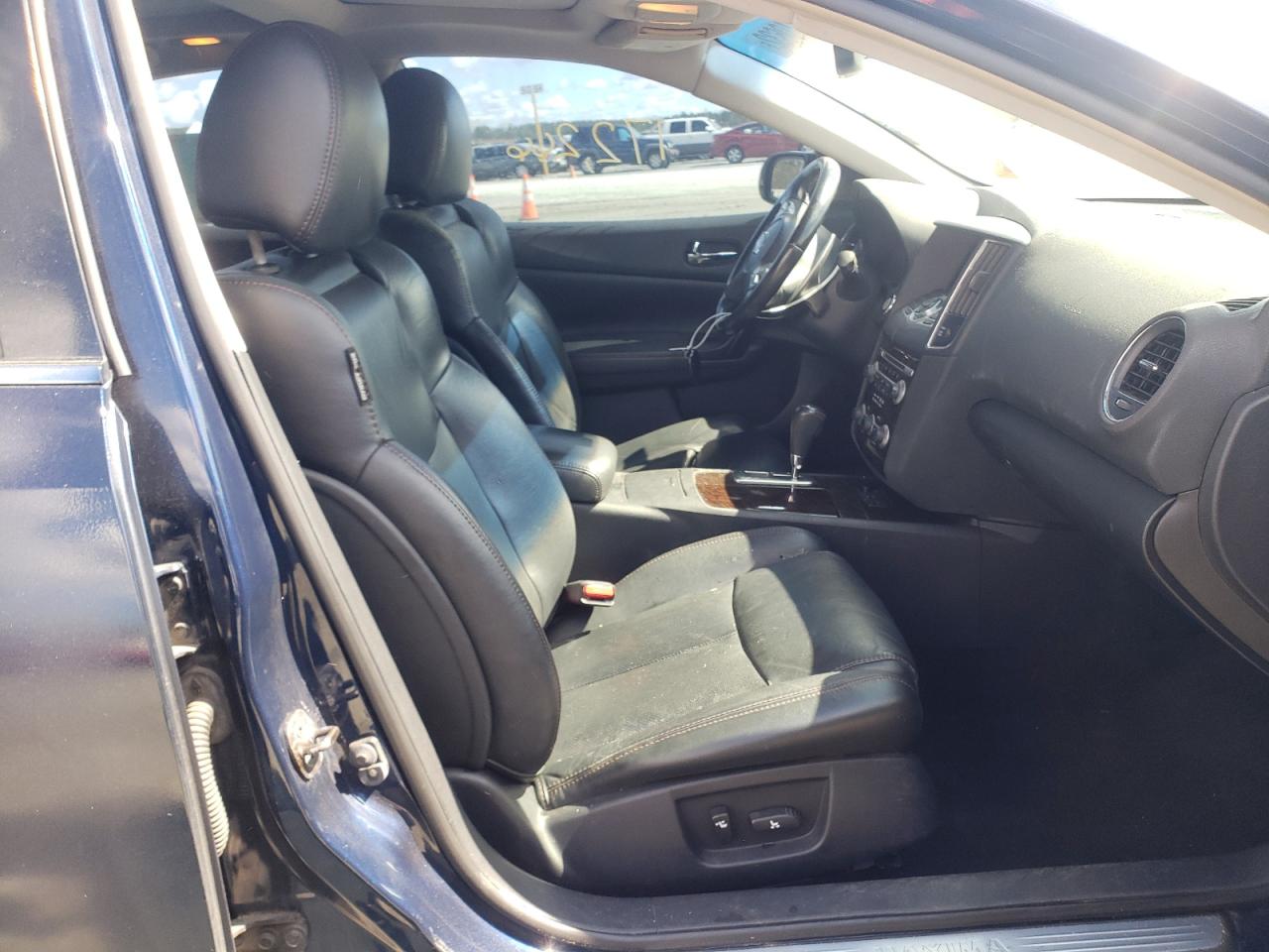 Photo 5 from auction – 2010 NISSAN MAXIMA S with VIN 1N4AA5AP2AC827465