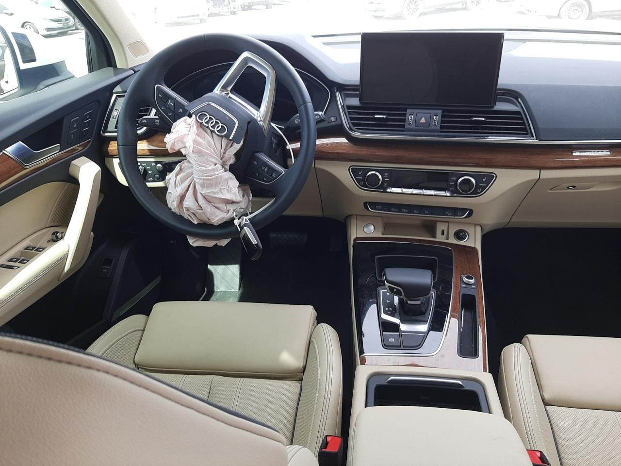 Photo 9 from auction – 2022 AUDI Q-5 with VIN WA1FAAFY2N2054237