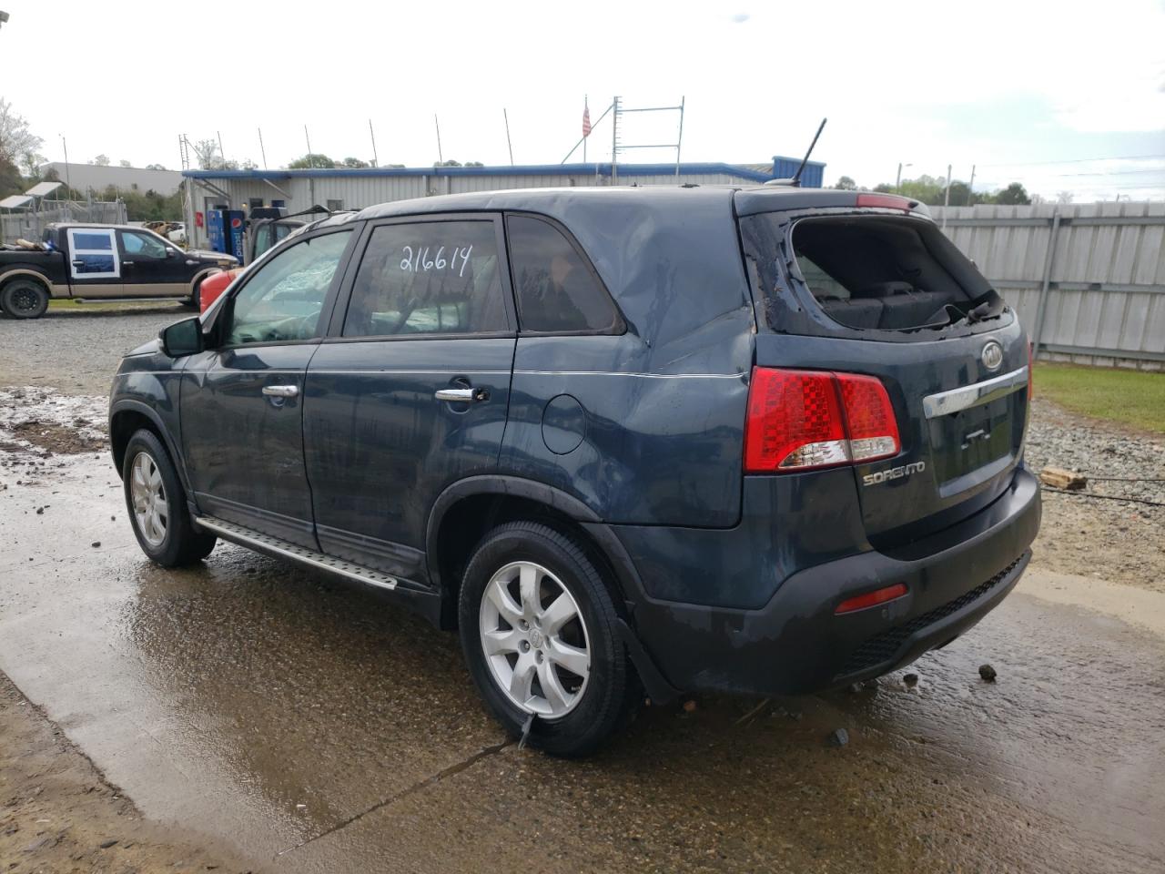 Photo 3 from auction – 2011 KIA SORENTO BA with VIN 5XYKT4A11BG166572
