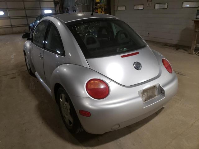 Photo 3 from auction – 2000 VOLKSWAGEN NEW BEETLE with VIN 3VWDD21CXYM461433