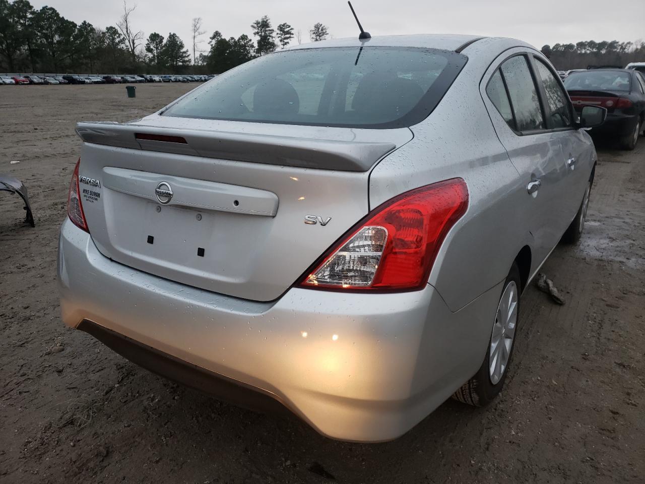 Photo 4 from auction – 2018 NISSAN VERSA S with VIN 3N1CN7AP0JK443278