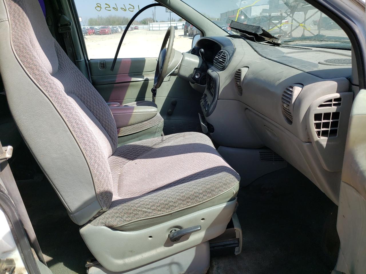 Photo 5 from auction – 1999 DODGE CARAVAN with VIN 2B4FP2539XR173372