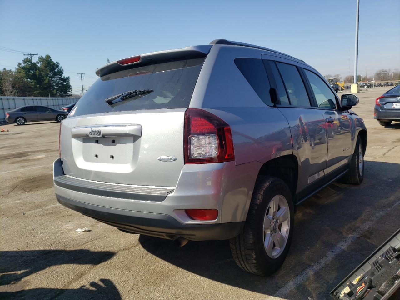 Photo 4 from auction – 2017 JEEP COMPASS LA with VIN 1C4NJCEB0HD206566