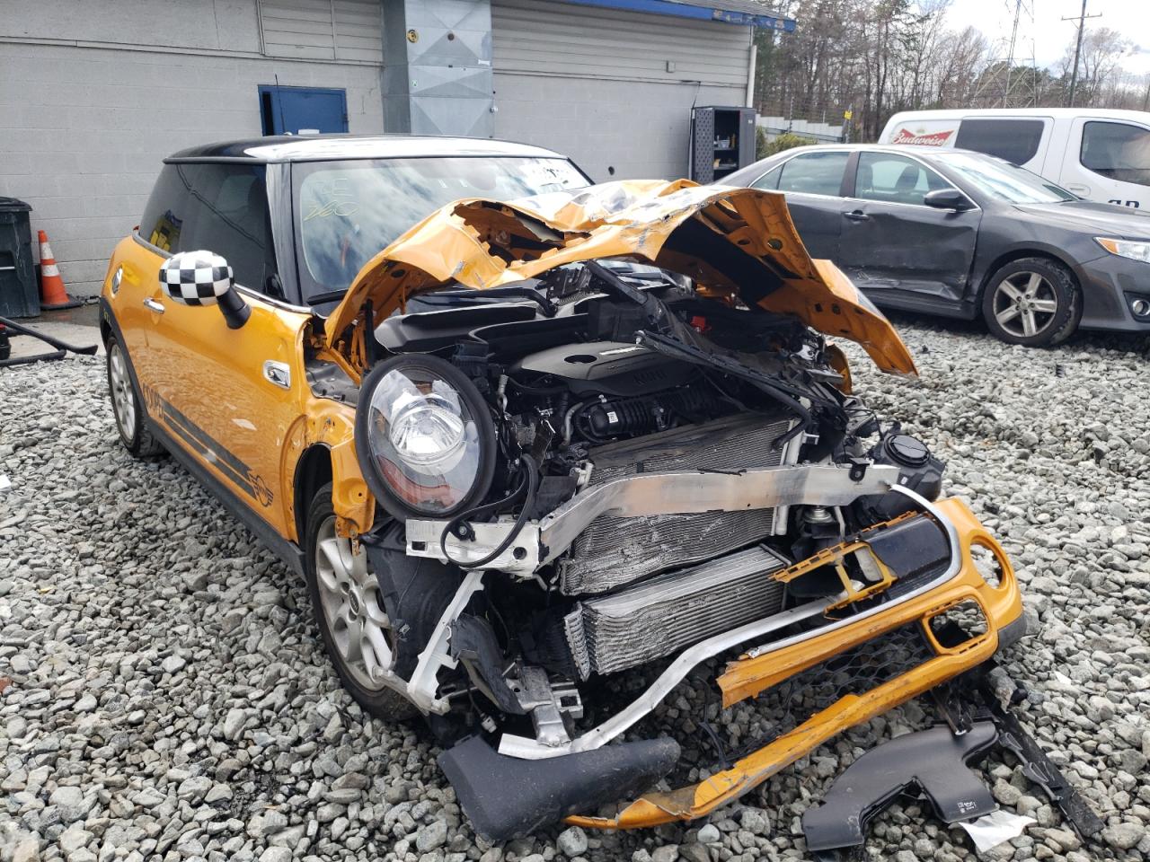 Photo 9 from auction – 2017 MINI COOPER S with VIN WMWXP7C56H2A45177