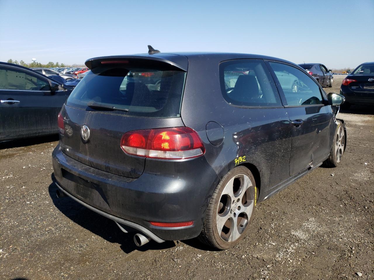 Photo 4 from auction – 2011 VOLKSWAGEN GTI with VIN WVWEV7AJ5BW033115