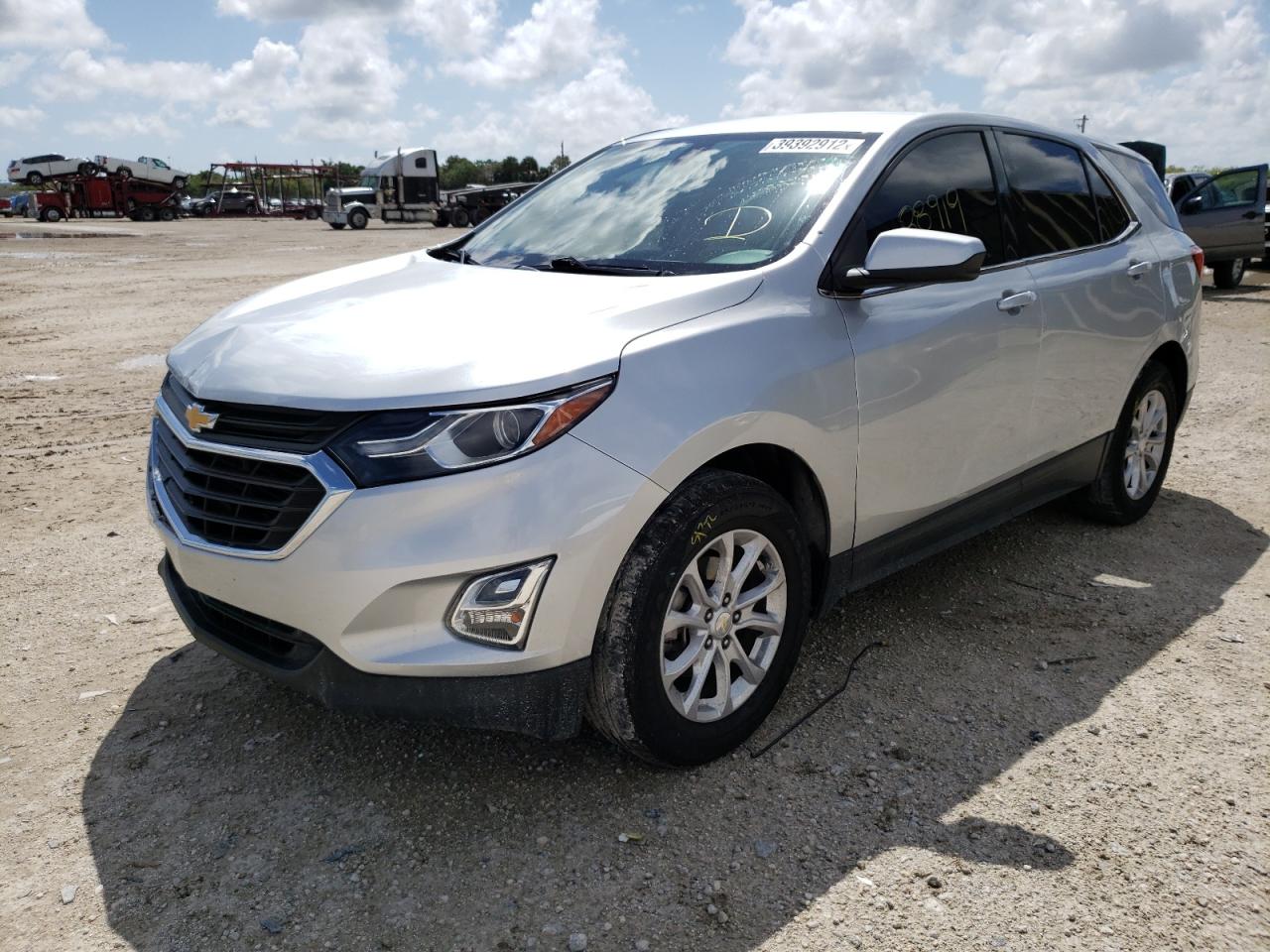 Photo 12 from auction – 2018 CHEVROLET EQUINOX LT with VIN 3GNAXJEV7JS571917