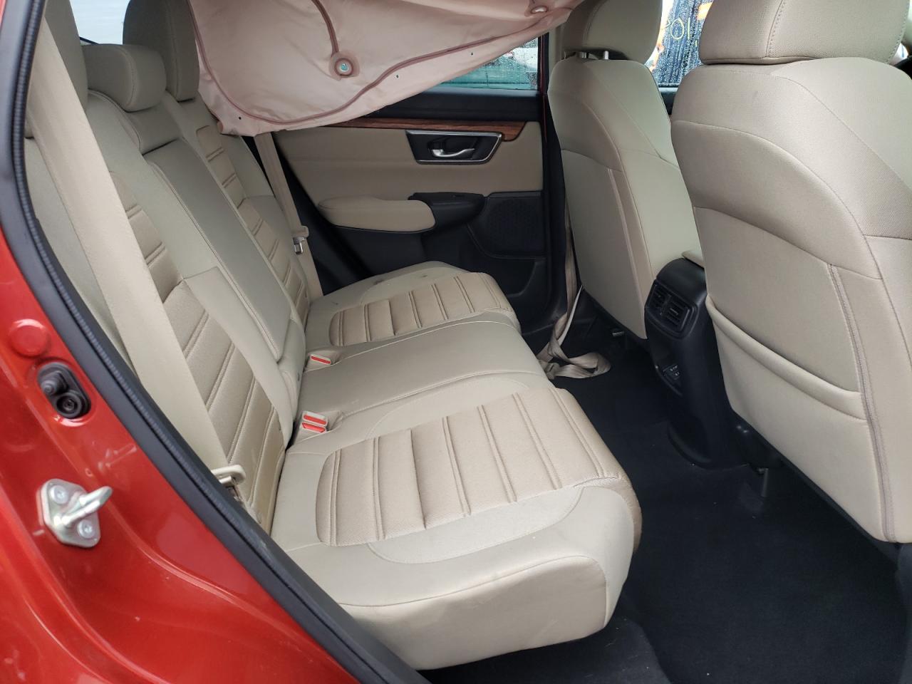 Photo 6 from auction – 2018 HONDA CR-V EX with VIN 2HKRW2H50JH656723