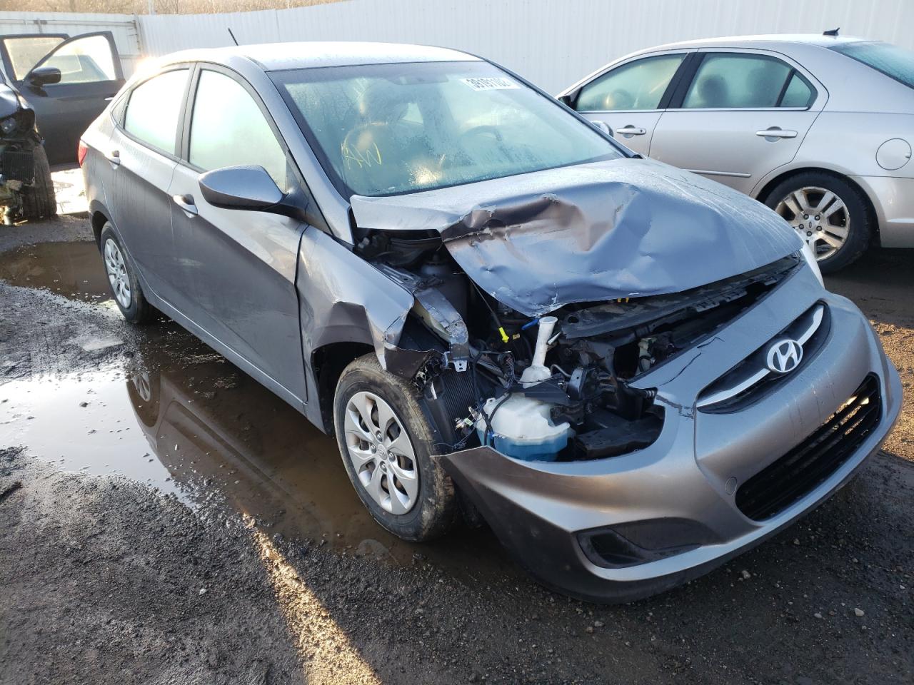 HYUNDAI ACCENT SE 2017 with VIN KMHCT4AE9HU282242 - Photo from auction