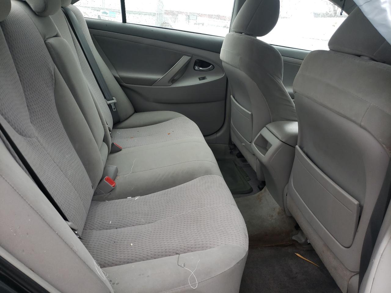 Photo 6 from auction – 2011 TOYOTA CAMRY BASE with VIN 4T1BF3EK7BU640023