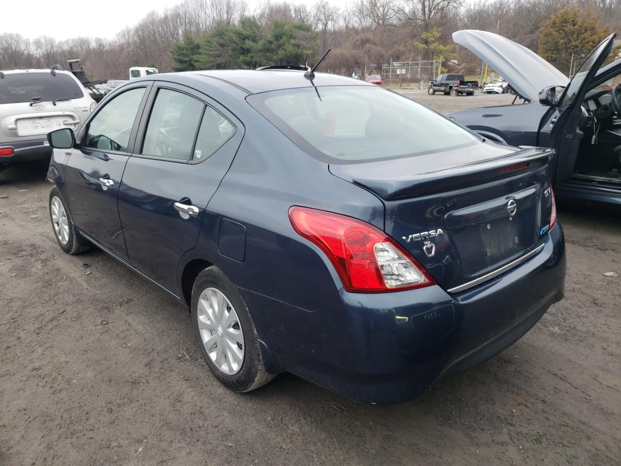Photo 3 from auction – 2015 NISSAN VERSA S with VIN 3N1CN7AP7FL929247