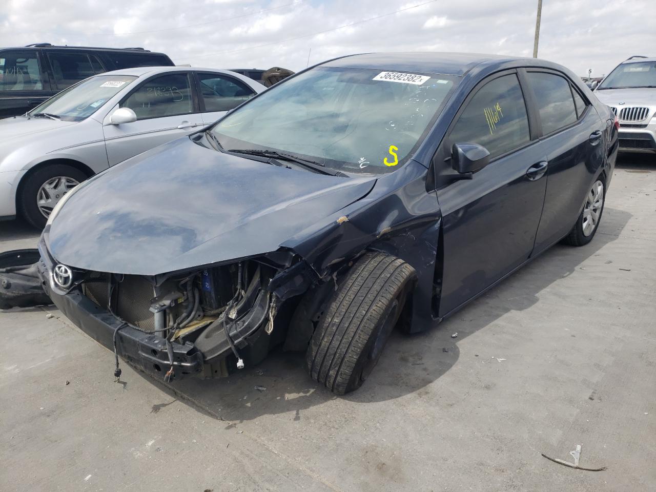 Photo 2 from auction – 2015 TOYOTA COROLLA L with VIN 5YFBURHE5FP190457