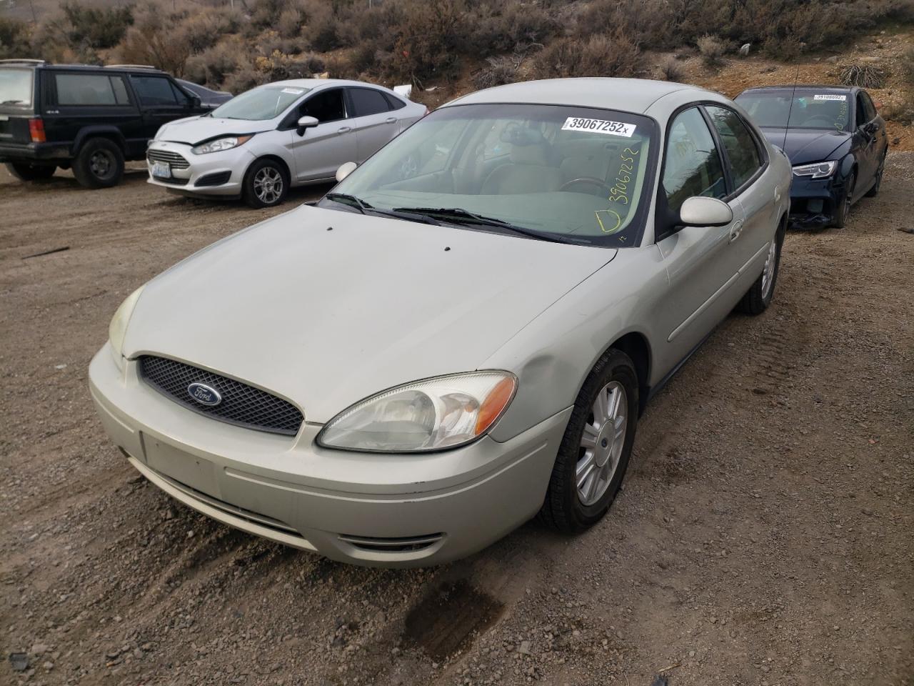 Photo 2 from auction – 2005 FORD TAURUS SEL with VIN 1FAHP56U45A180919