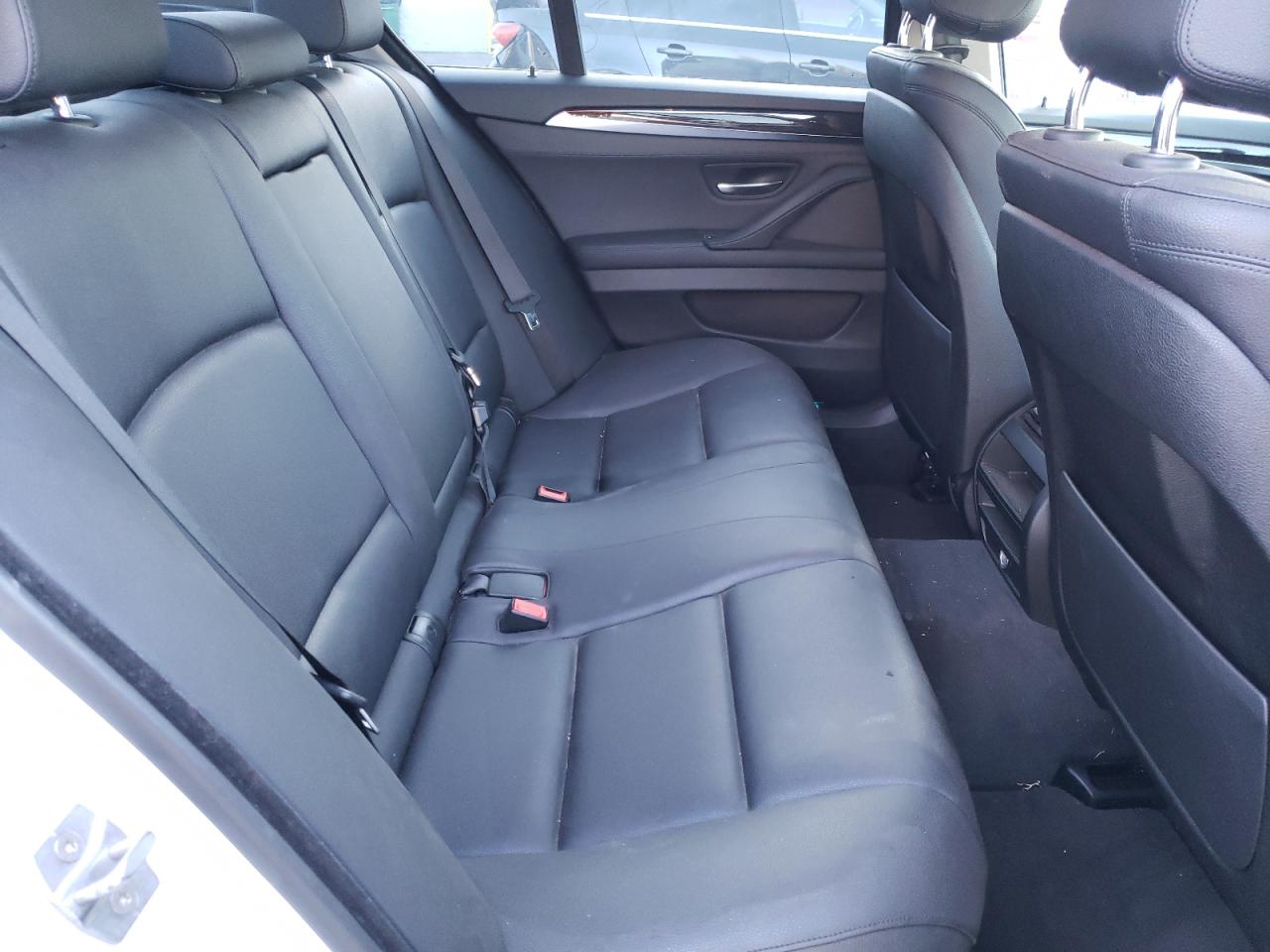 Фото 6 с аукциона – 2016 BMW 528 I с VIN WBA5A5C59GG352094