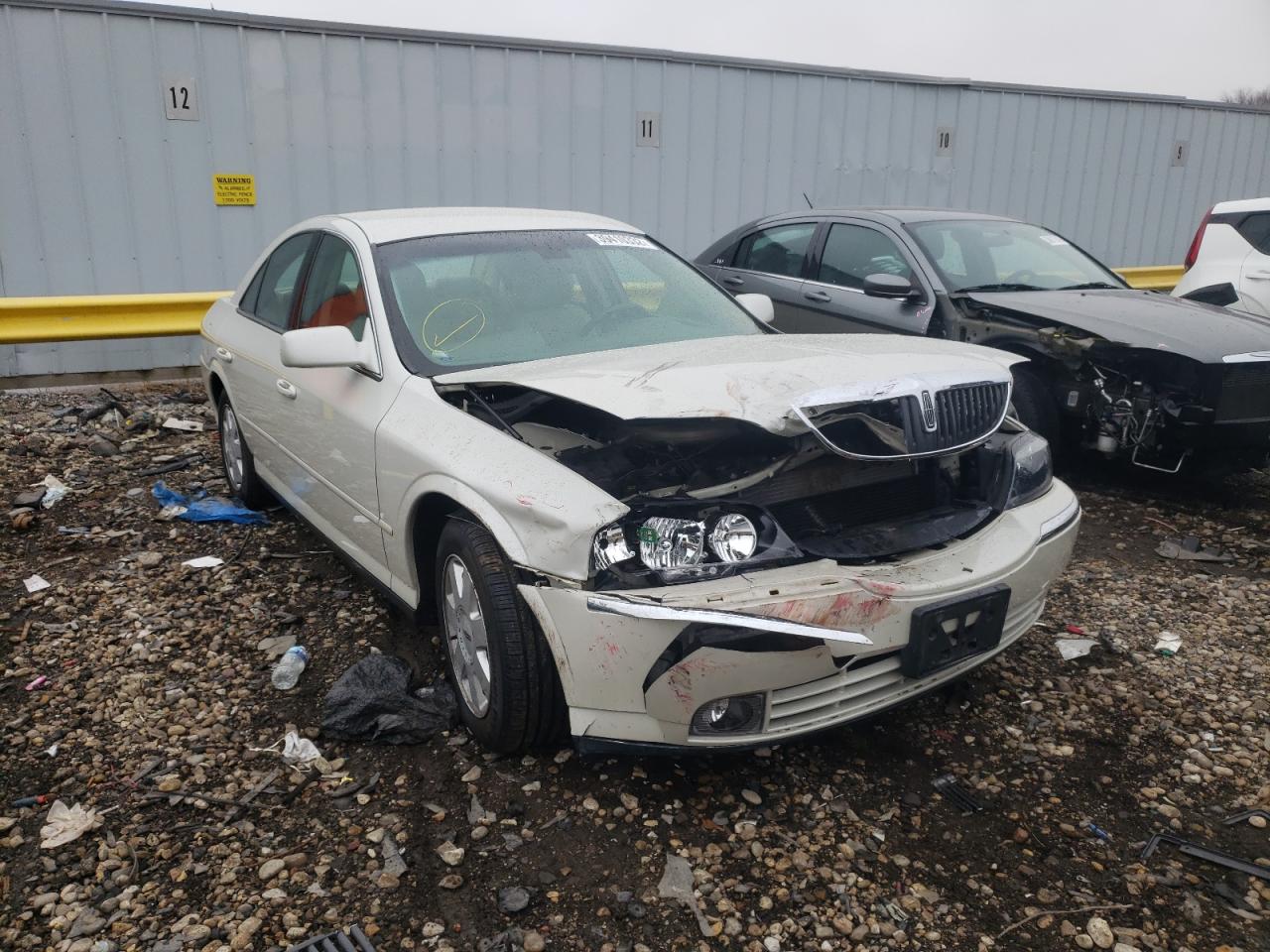LINCOLN LS 2005 with VIN 1LNHM86S75Y623747 - Photo from auction