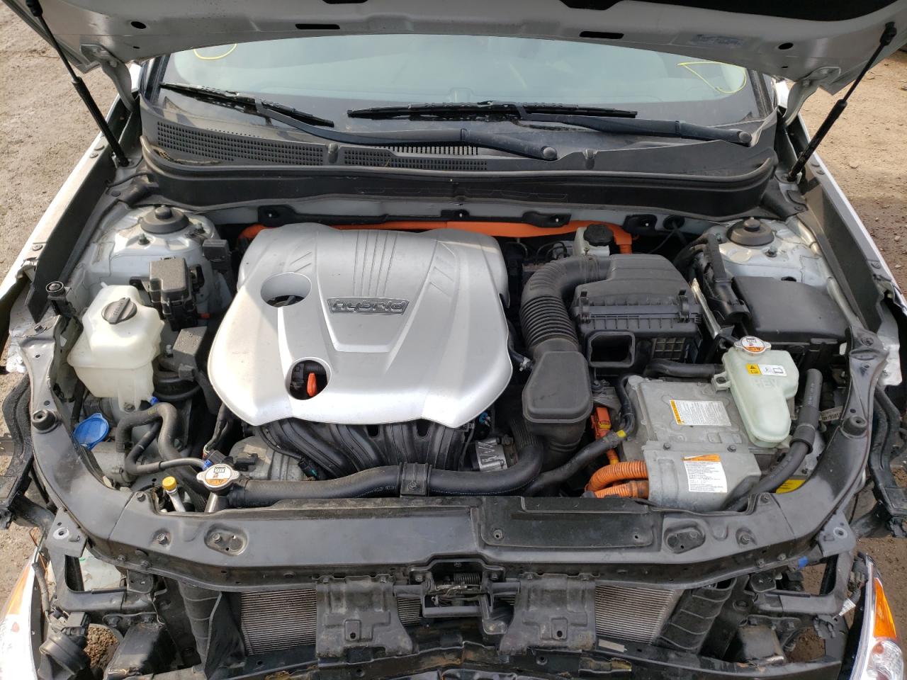 Photo 7 from auction – 2015 HYUNDAI SONATA HYB with VIN KMHEC4A4XFA120487