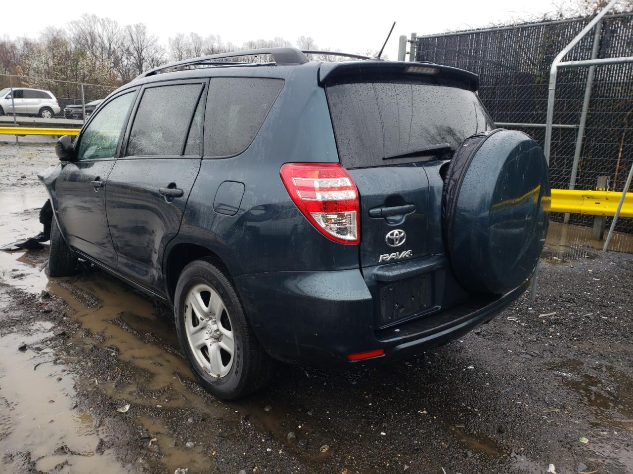 Photo 3 from auction – 2012 TOYOTA RAV4 with VIN 2T3ZF4DV6CW135602