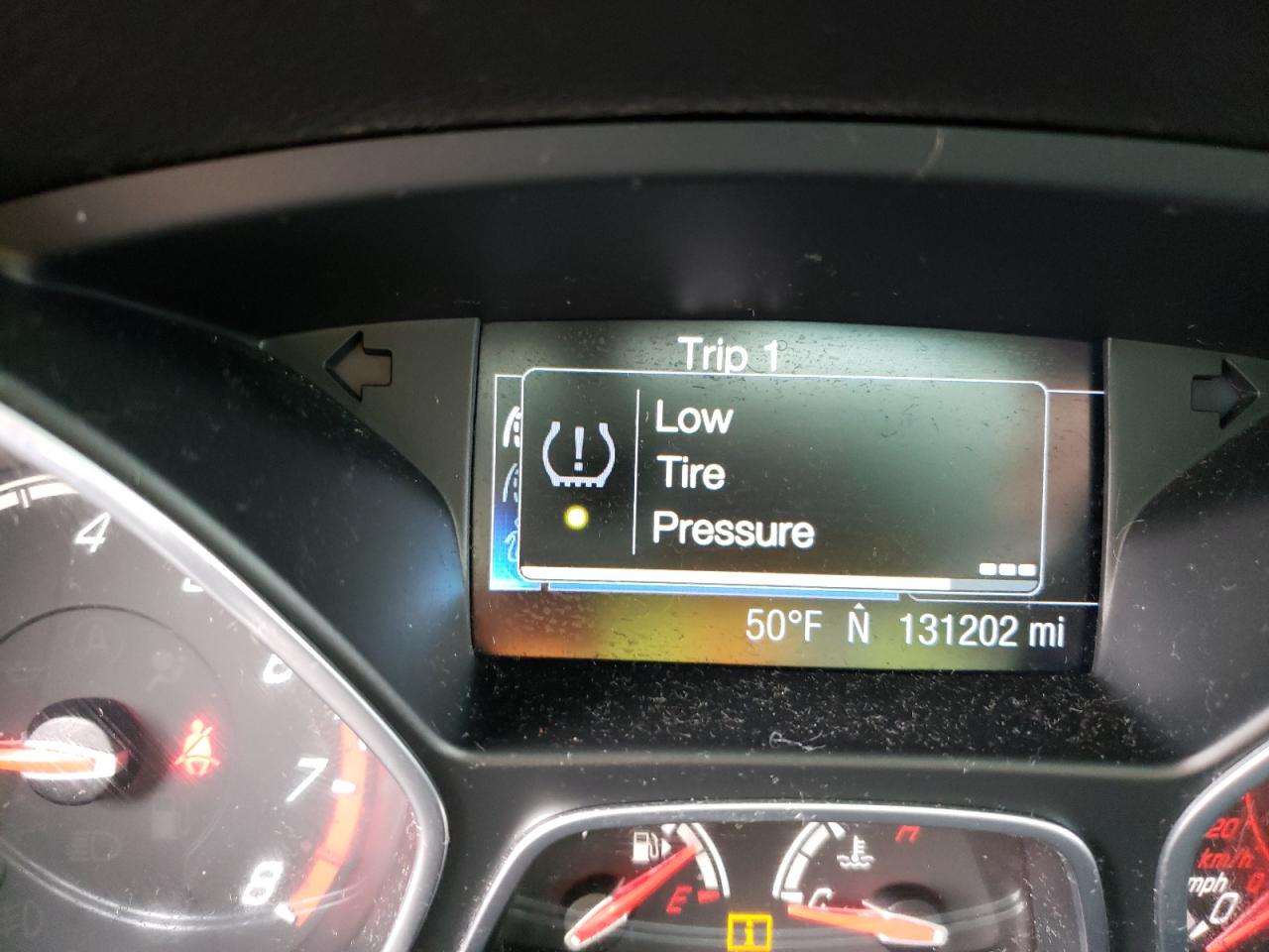 Photo 8 from auction – 2013 FORD FOCUS ST with VIN 1FADP3L92DL289398