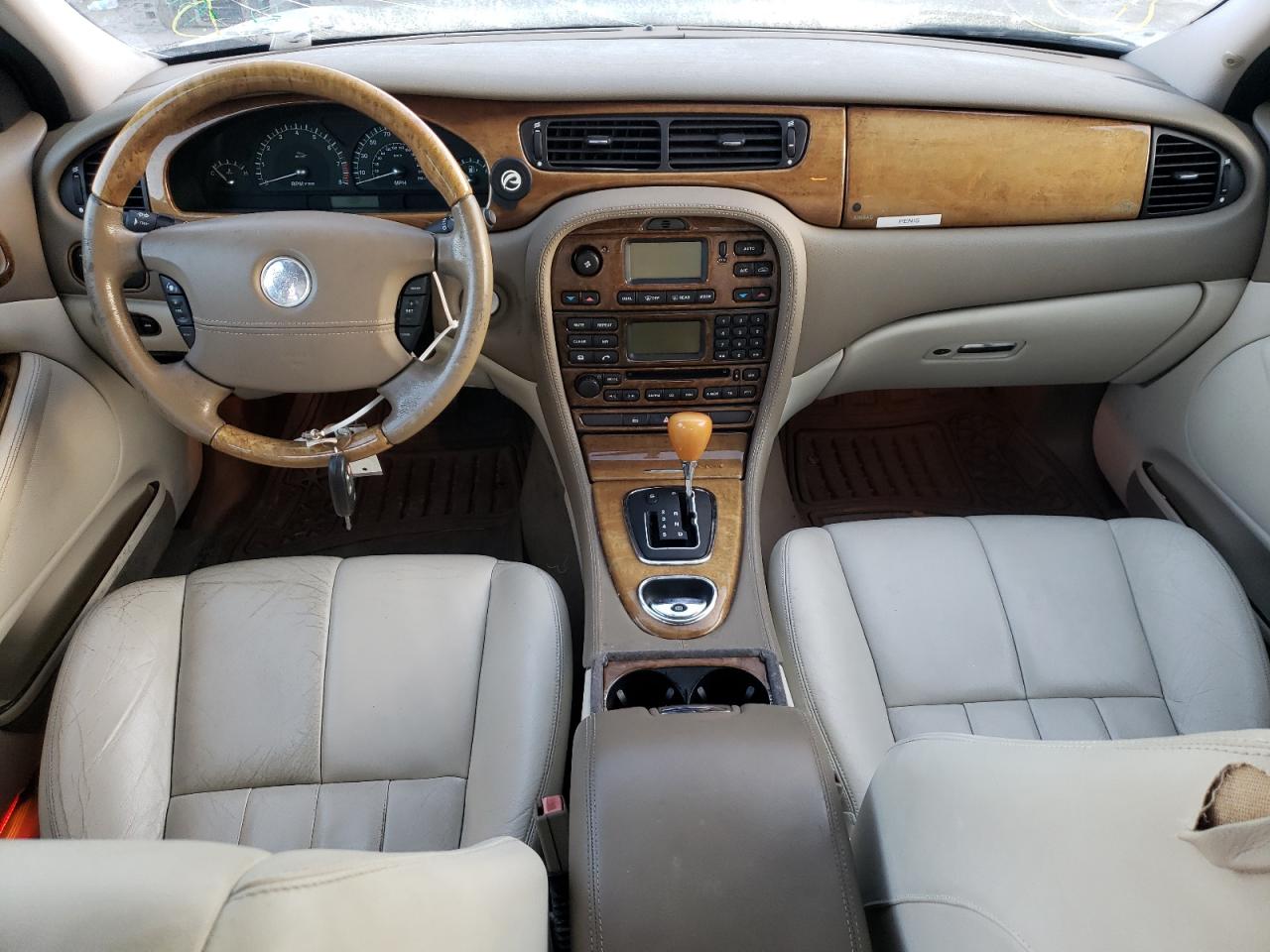 Photo 9 from auction – 2003 JAGUAR S-TYPE with VIN SAJEA01T93FM47585