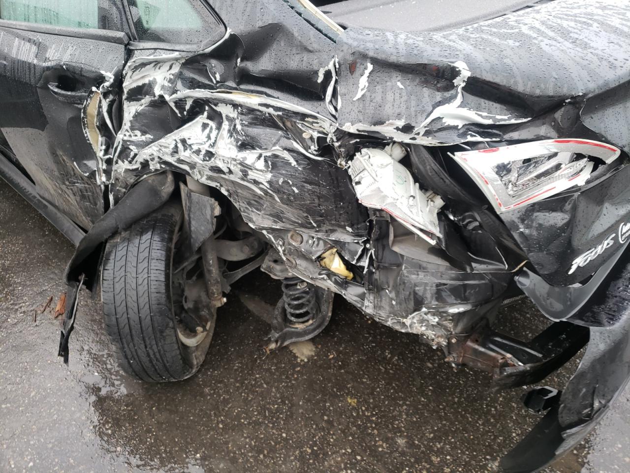 Photo 9 from auction – 2015 FORD FOCUS SE with VIN 1FADP3F25FL206564