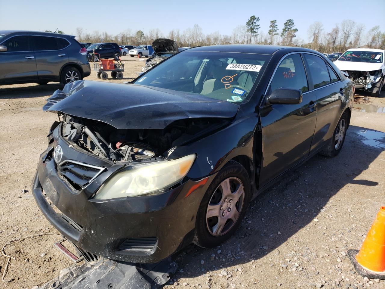 Photo 2 from auction – 2010 TOYOTA CAMRY BASE with VIN 4T1BF3EKXAU105959
