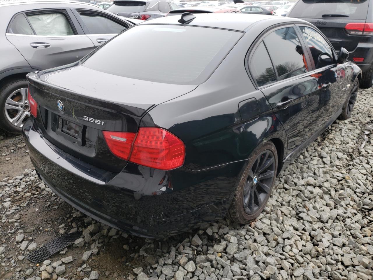 Photo 4 from auction – 2011 BMW 328 XI SUL with VIN WBAPK5C54BA995891