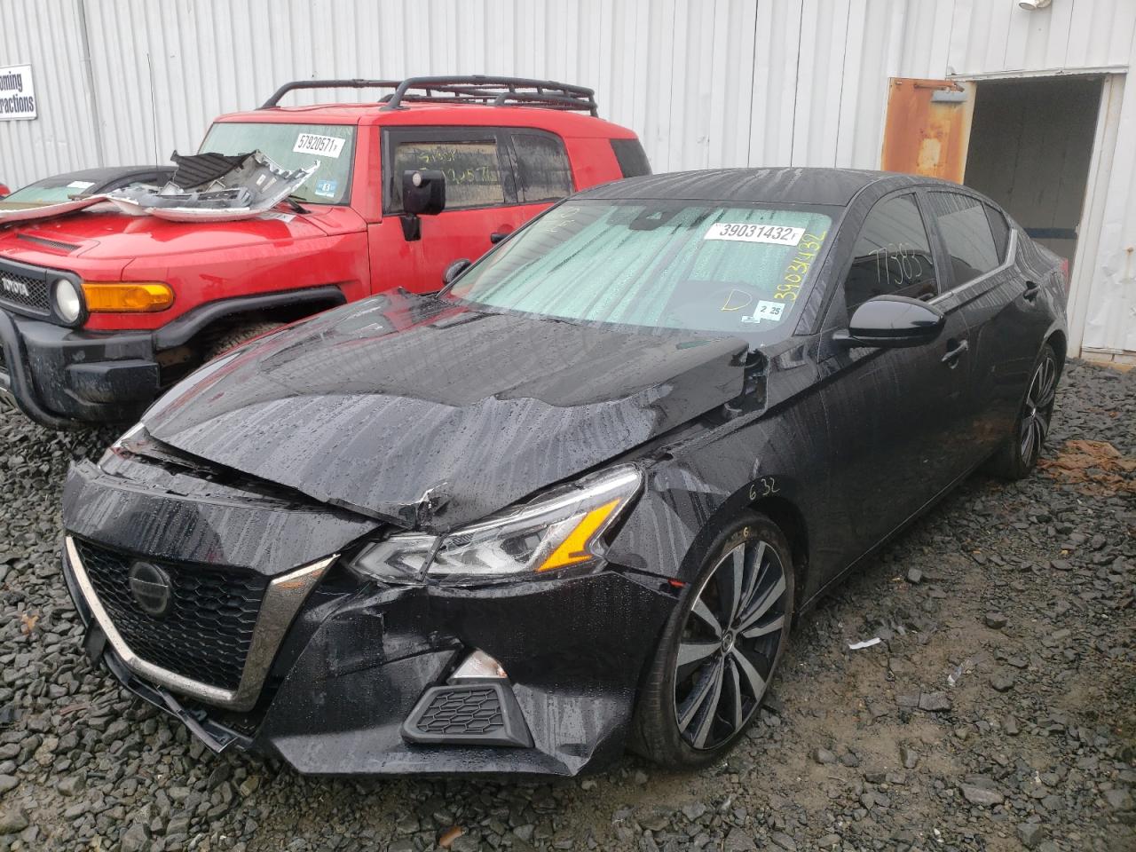 Photo 2 from auction – 2020 NISSAN ALTIMA SR with VIN 1N4BL4CV0LC131632