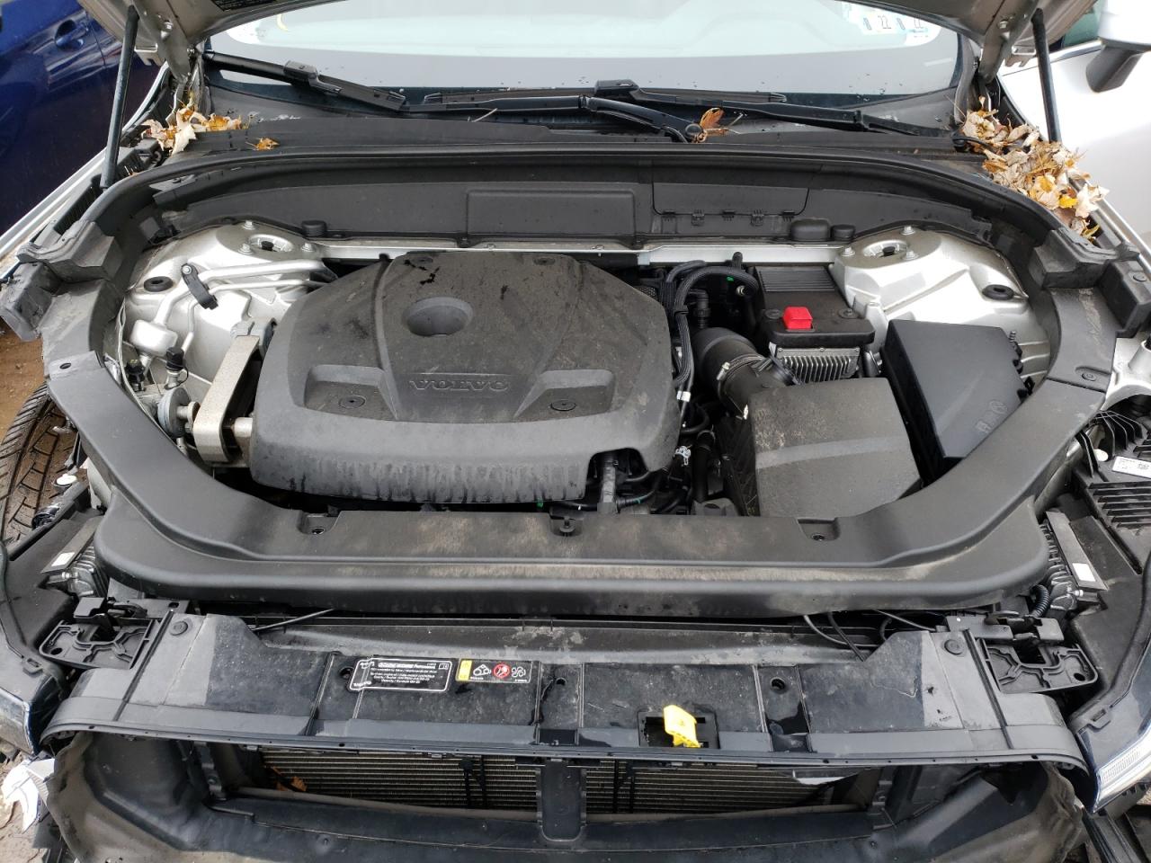 Photo 7 from auction – 2018 VOLVO XC60 T5 with VIN LYV102RK4JB096689