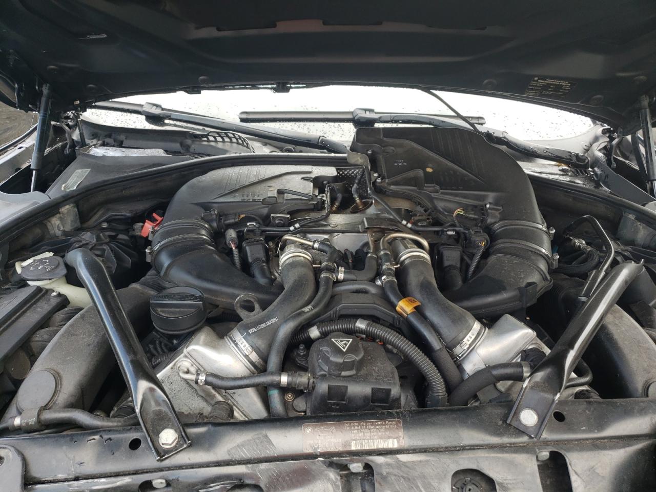 Photo 7 from auction – 2012 BMW 550 I with VIN WBAFR9C58CDV58510